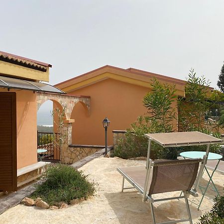 Residenza I Ginepri Villa Domus De Maria Ngoại thất bức ảnh