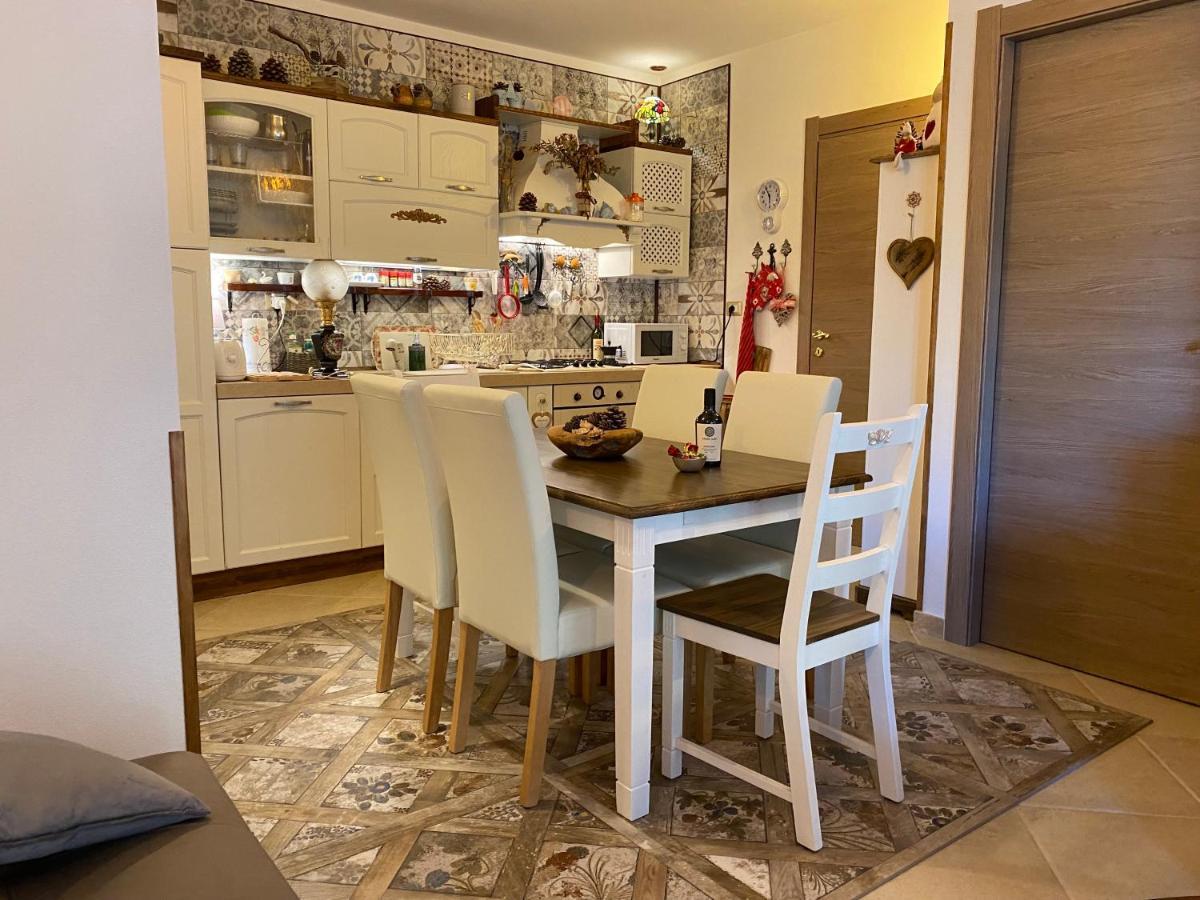 Residenza I Ginepri Villa Domus De Maria Ngoại thất bức ảnh