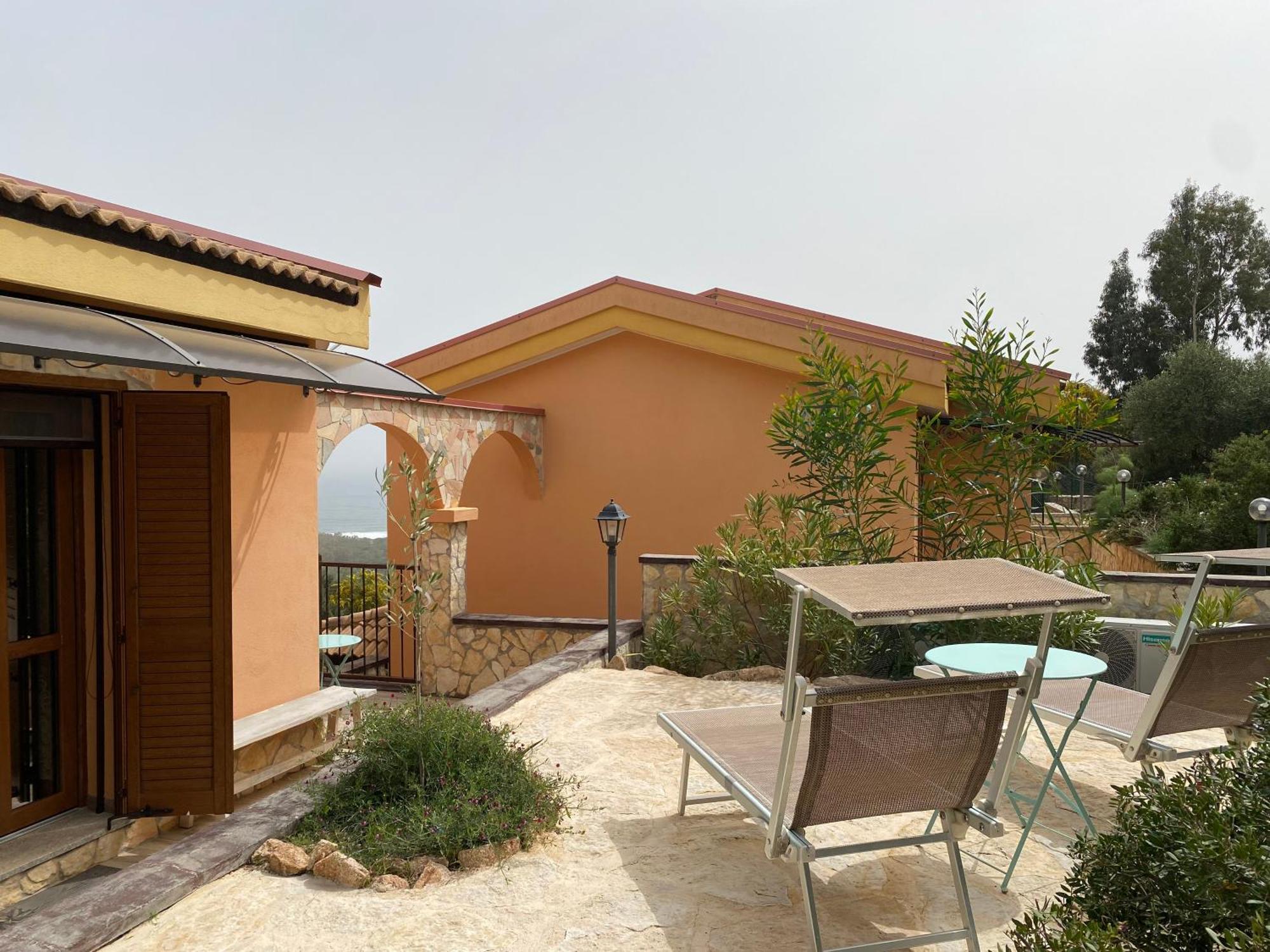Residenza I Ginepri Villa Domus De Maria Ngoại thất bức ảnh
