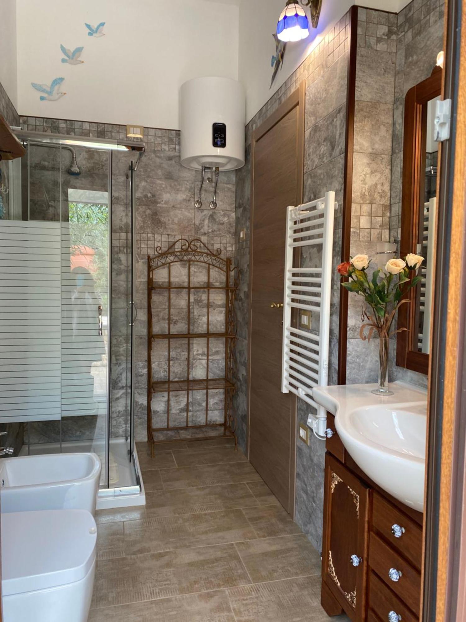 Residenza I Ginepri Villa Domus De Maria Ngoại thất bức ảnh