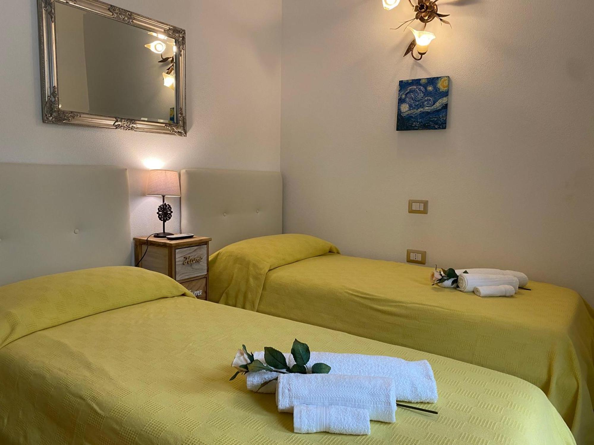 Residenza I Ginepri Villa Domus De Maria Ngoại thất bức ảnh